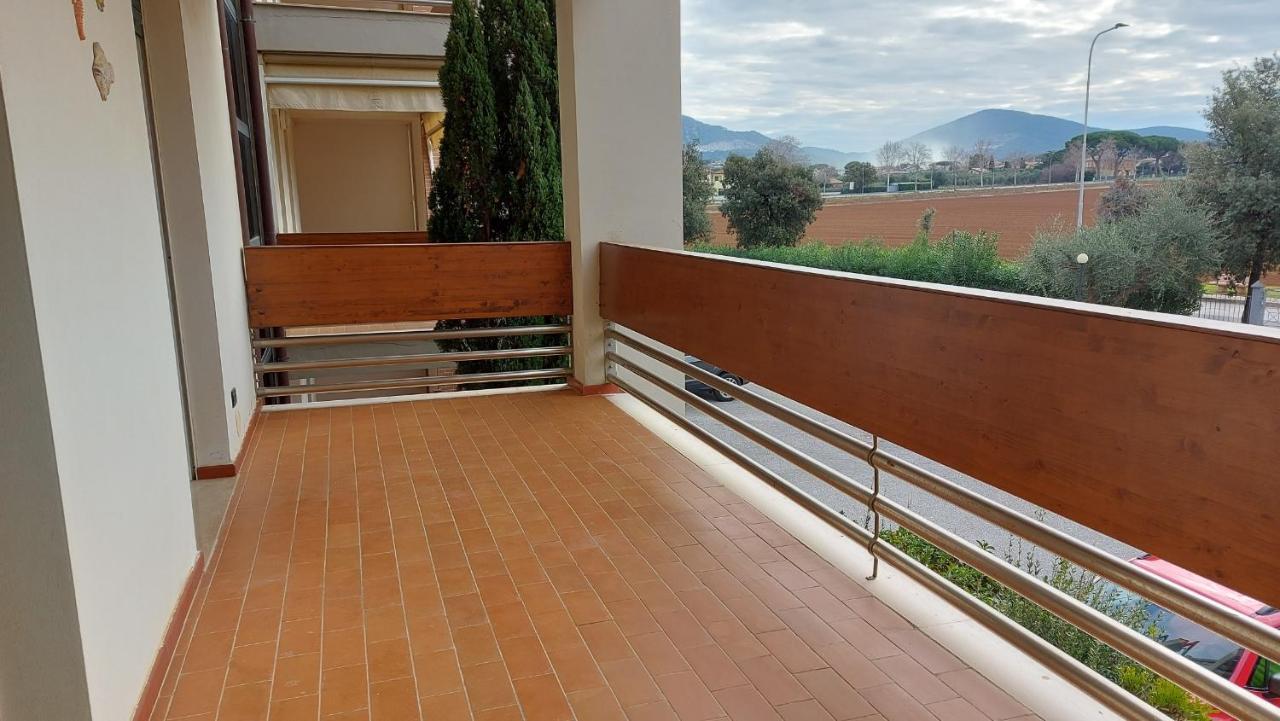 Appartamento Santa Costanza Con Piscina San Vincenzo Kültér fotó