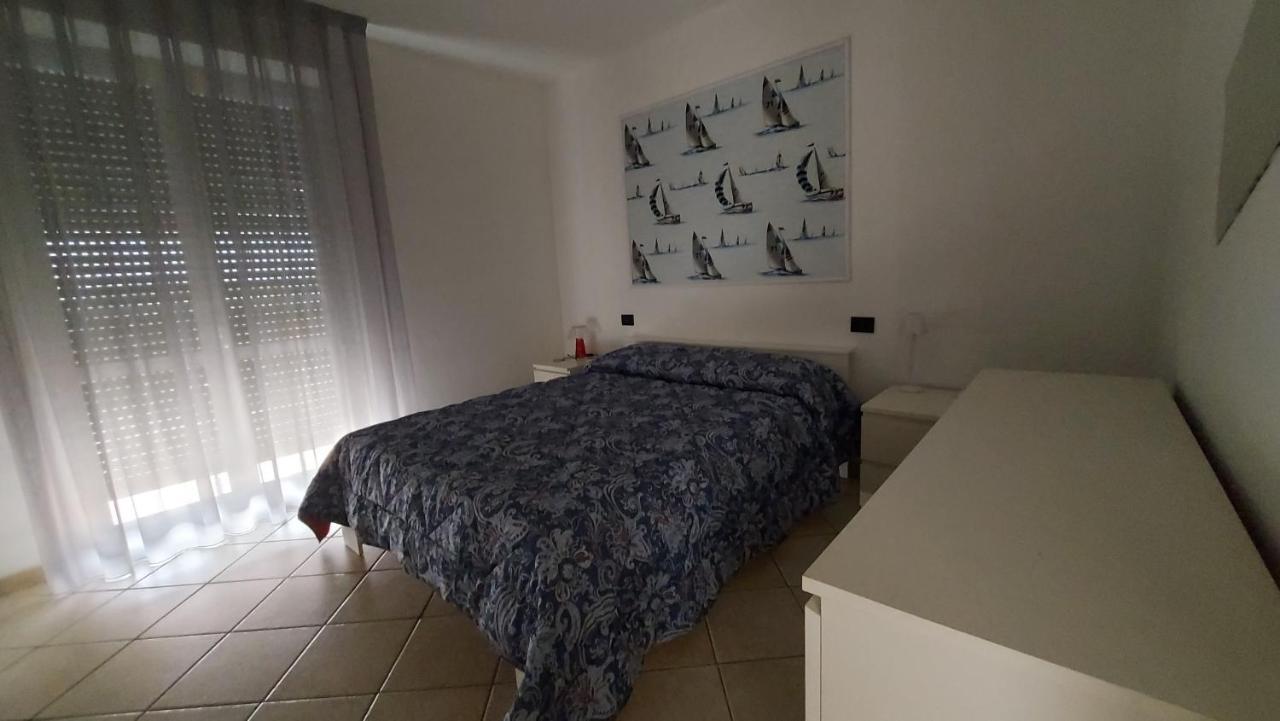 Appartamento Santa Costanza Con Piscina San Vincenzo Kültér fotó